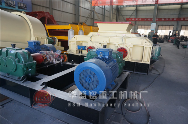 對輥破碎機發(fā)貨圖